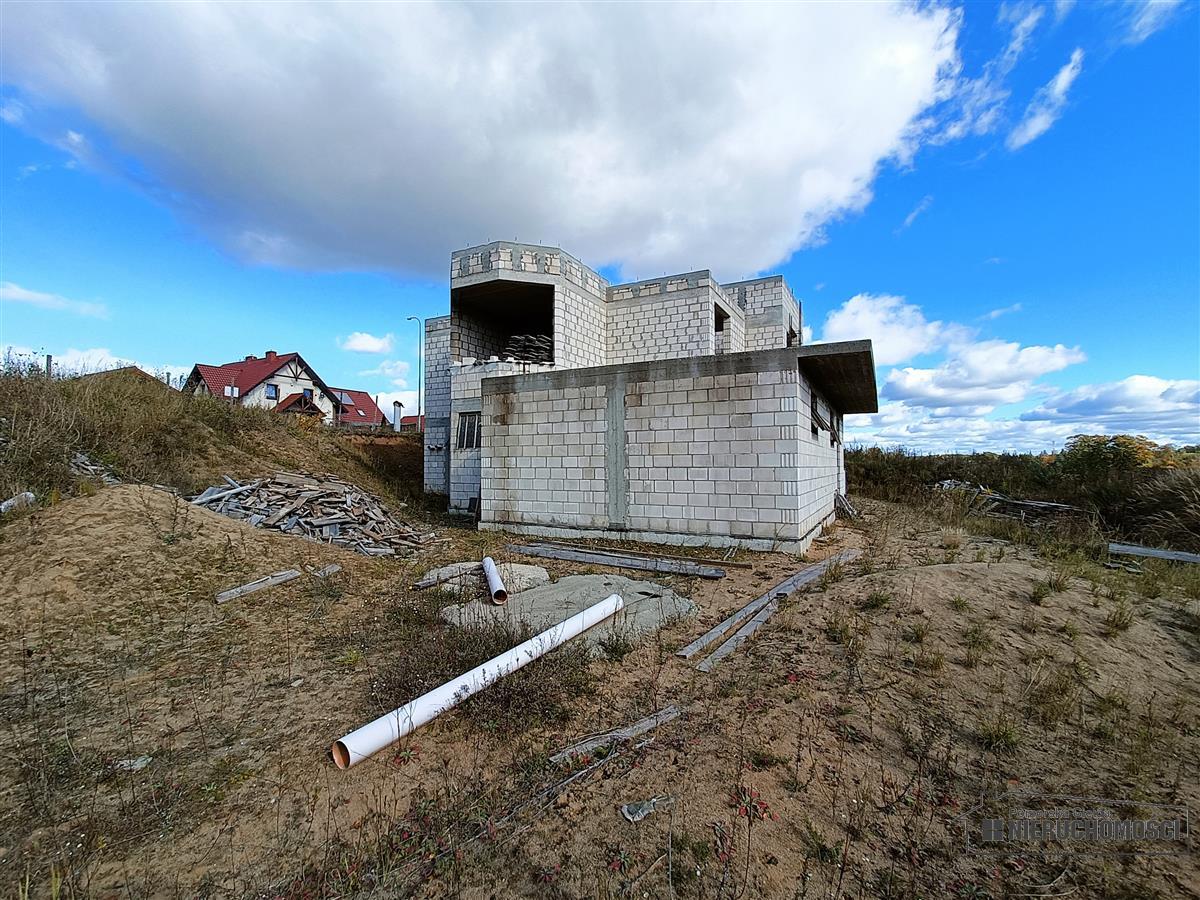 Widok na nieruchomość.