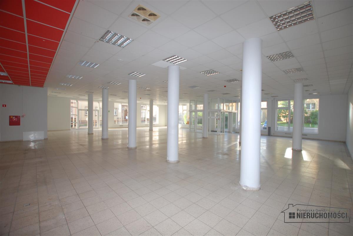 Wynajem Lokal handlowy, sklep Szczecinek