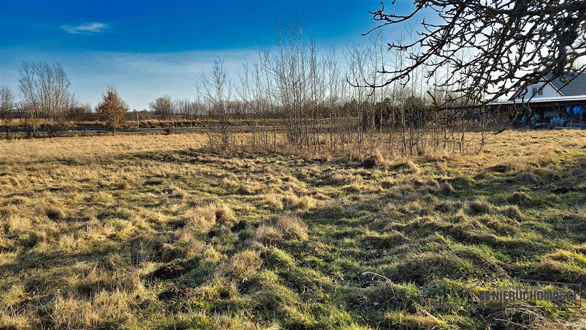 Sprzedaż Działka Redło