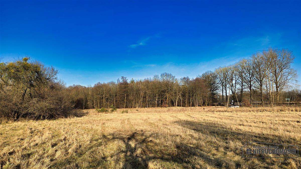 Sprzedaż Działka Redło