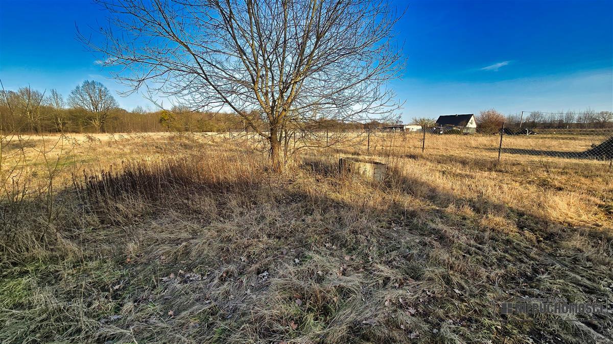 Sprzedaż Działka Redło